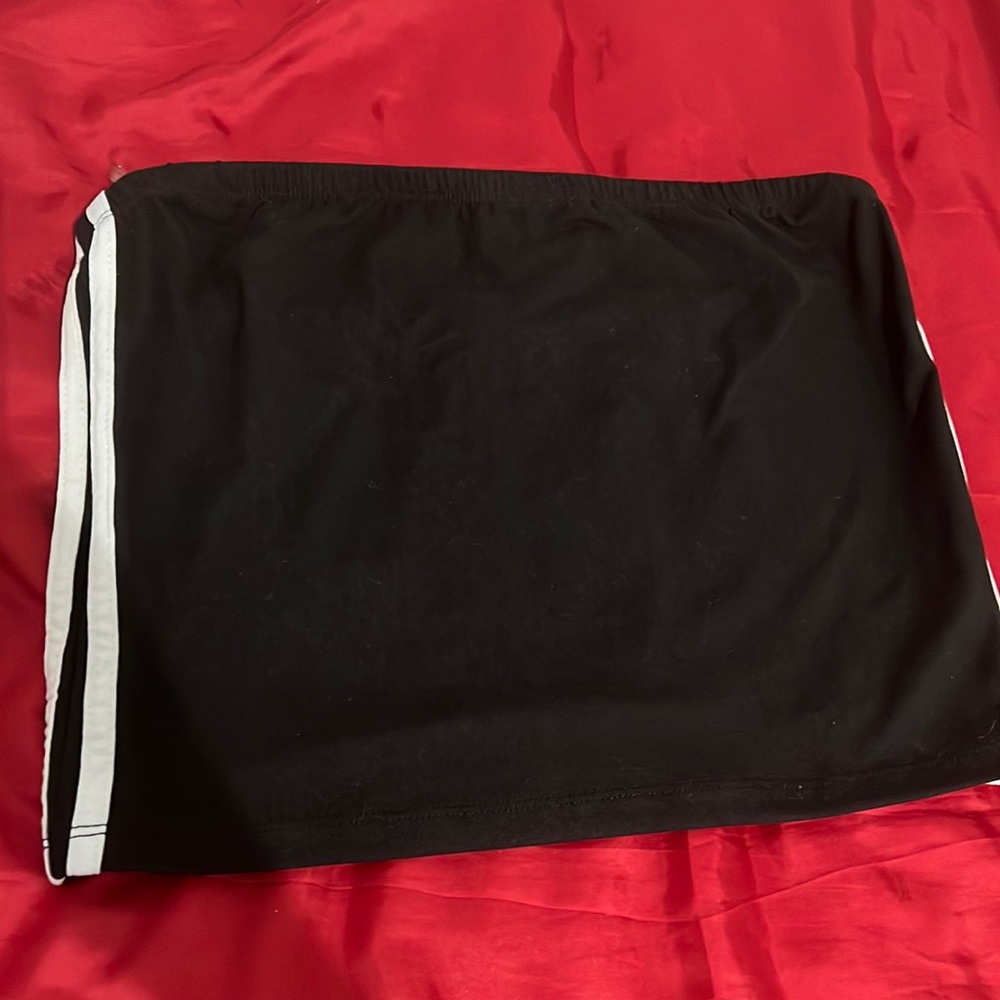 Black with white stripes tube top